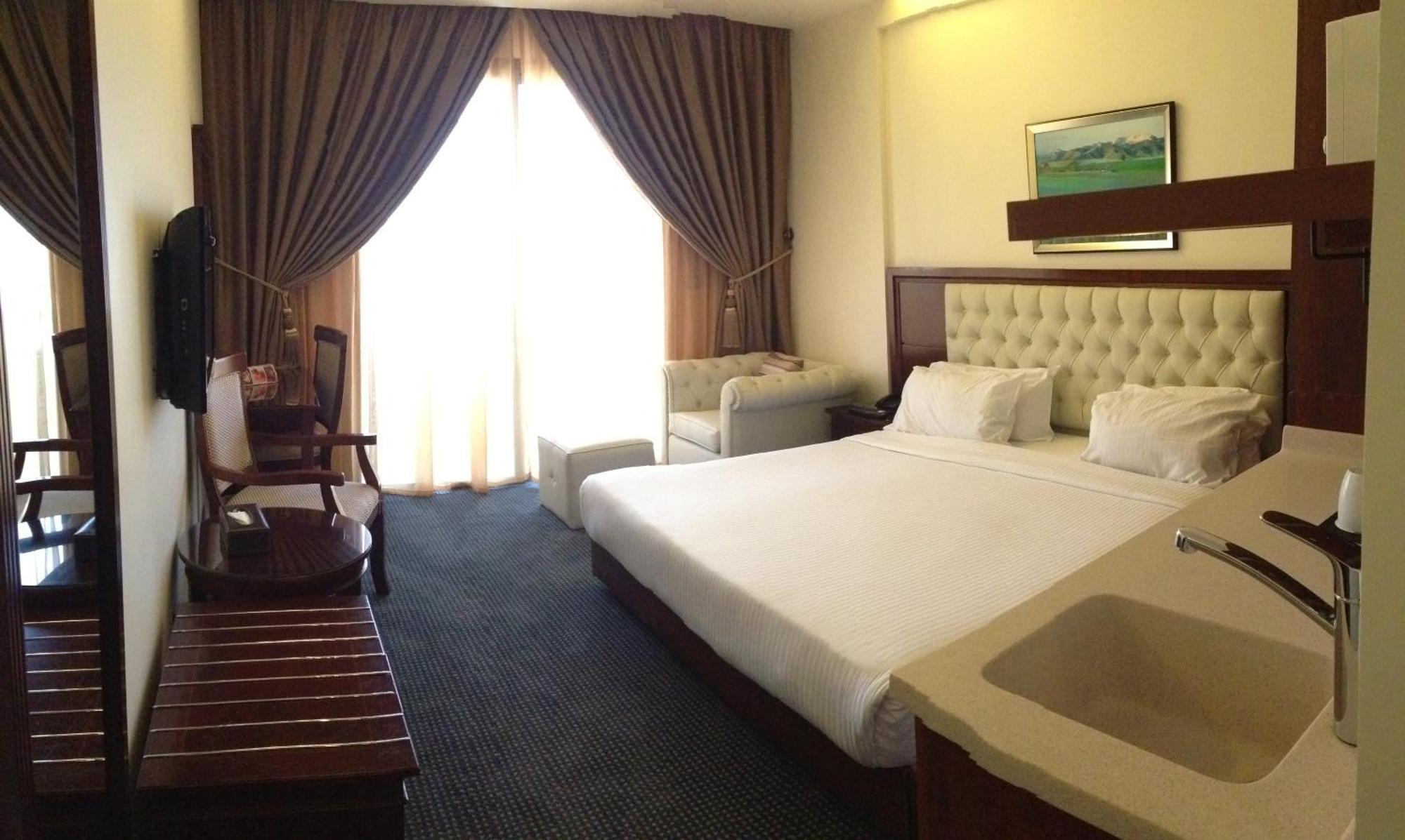Midtown Hotel & Suites 베이루트 외부 사진
